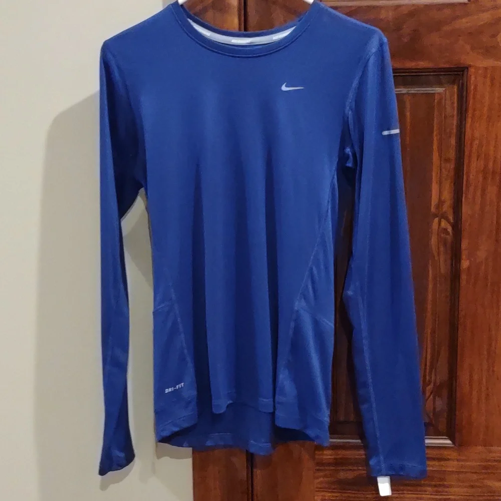 Nike Dri-FIT running long sleeve shirt, s, blue purple color